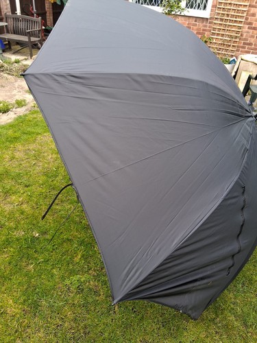 Black fishing umbrella brand - black,